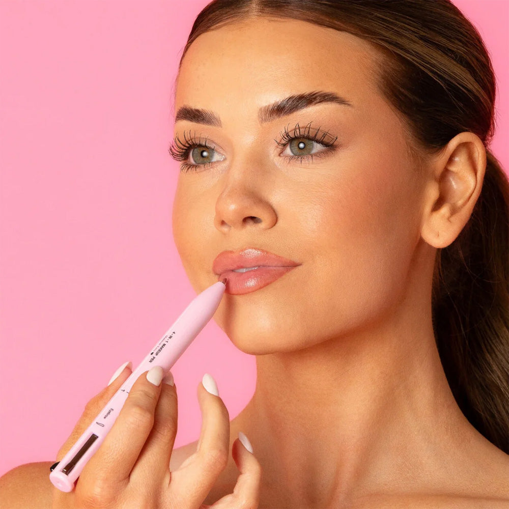 ๐ค 4-IN-1 Makeup Pen